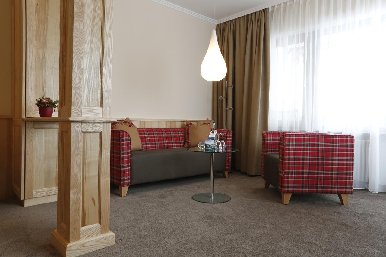 Hotel Waldblick Книбис Экстерьер фото